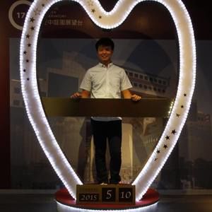 Meet your Posher, Eugene